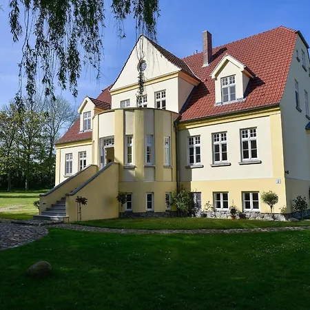 Apartment 1 Mit Schönem Seeblick Grubnow