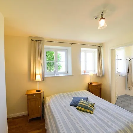 1 Mit Schoenem Seeblick Daire